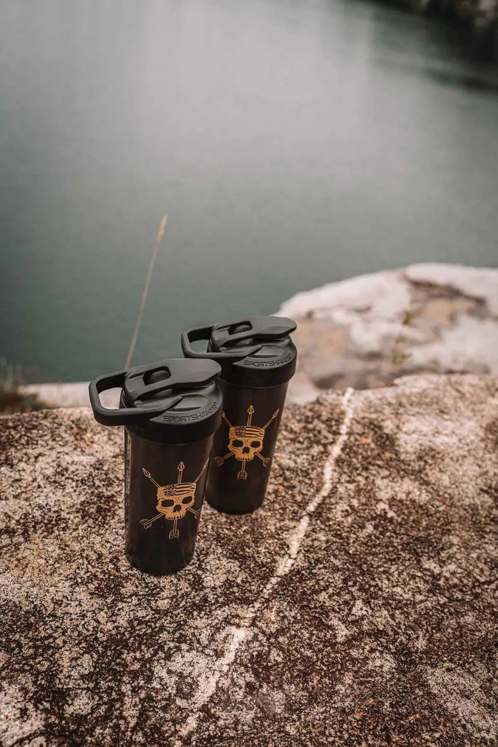 26 oz Shaker Bottle with Fixed Mixer - My Love for Fitness