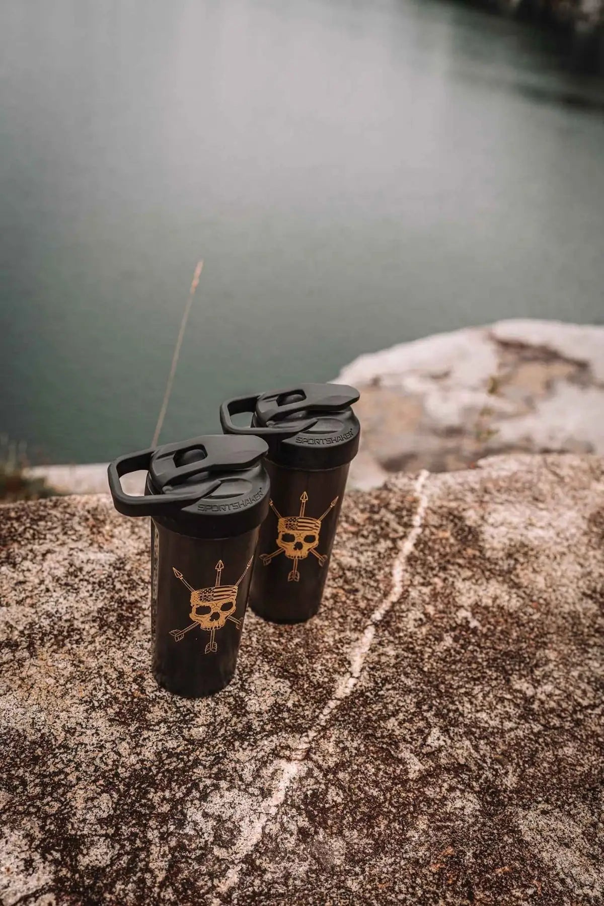 26 oz Shaker Bottle with Fixed Mixer - My Love for Fitness