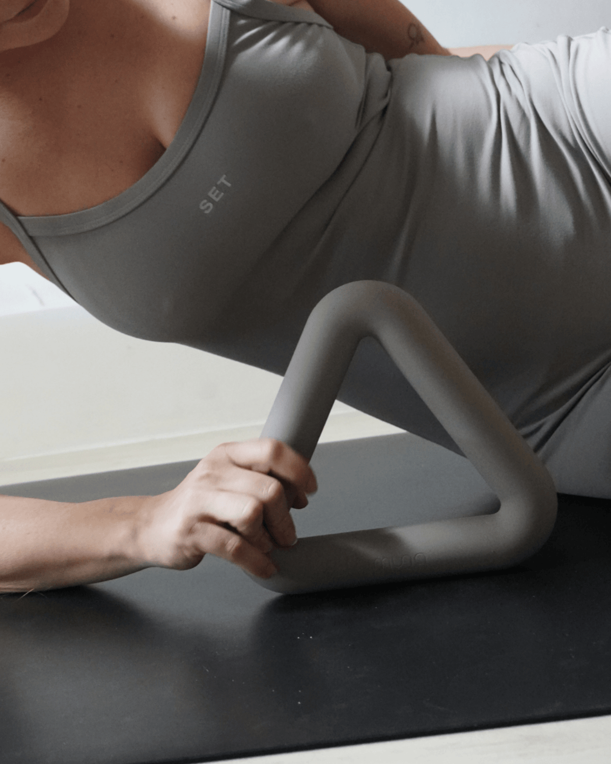 Triangle Dumbbell - My Love for Fitness