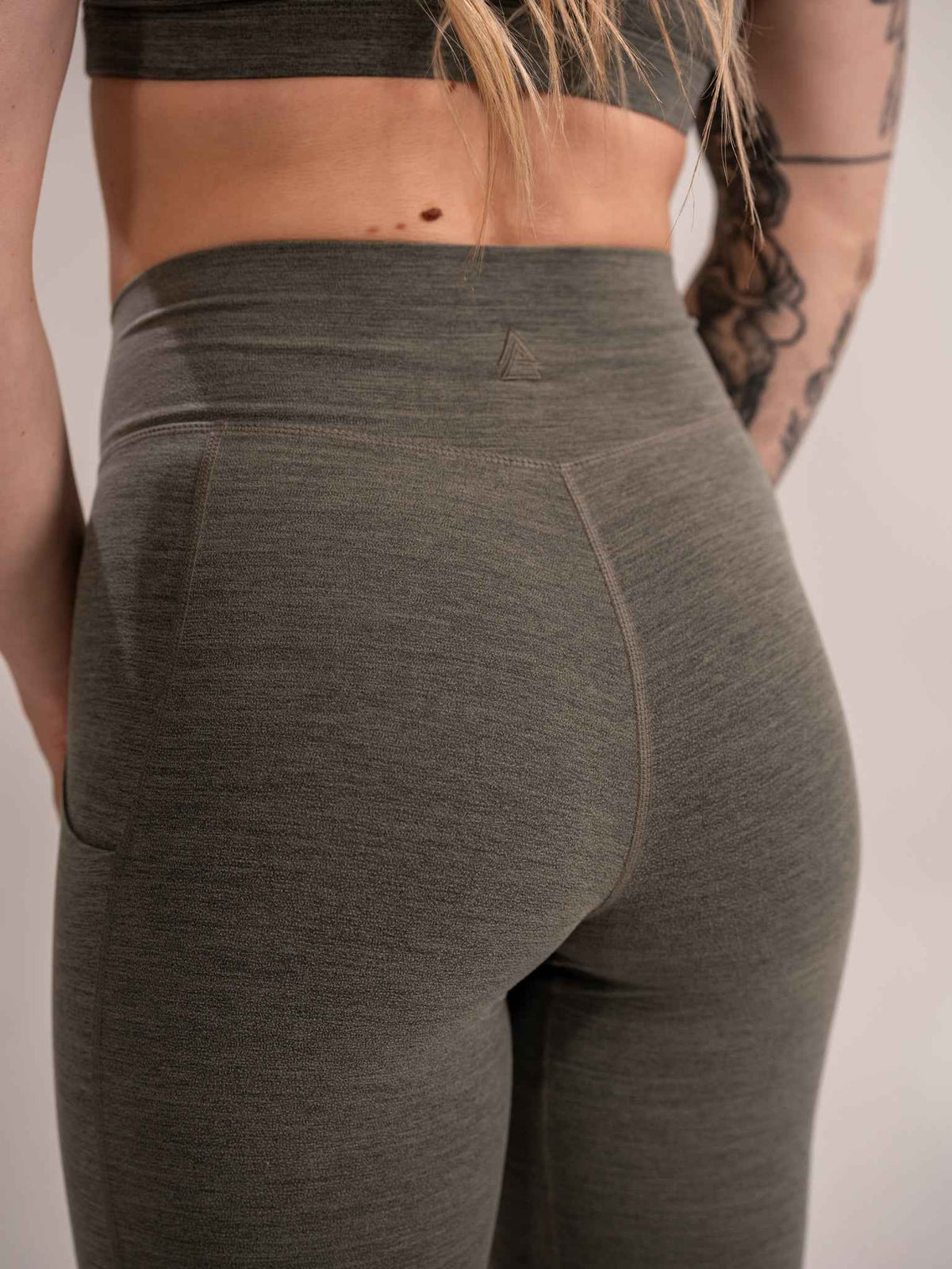 WOMEN'S | DEBUT MEGA-HIGH-RISE LEGGING : IVY - My Love for Fitness